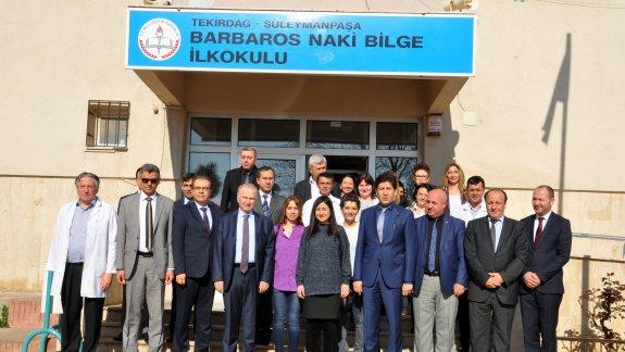 Valimiz Sayın Mehmet Ceylan Barbaros Naki Bilge  İlkokulu ve Barbaros Ortaokulunu Ziyaret Etti