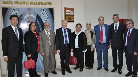 İl Milli Eğitim Müdürlüğü Halide Selma Akdoğan Maker, Kodlama ve STEM Laboratuvarı Açılışı Yapıldı