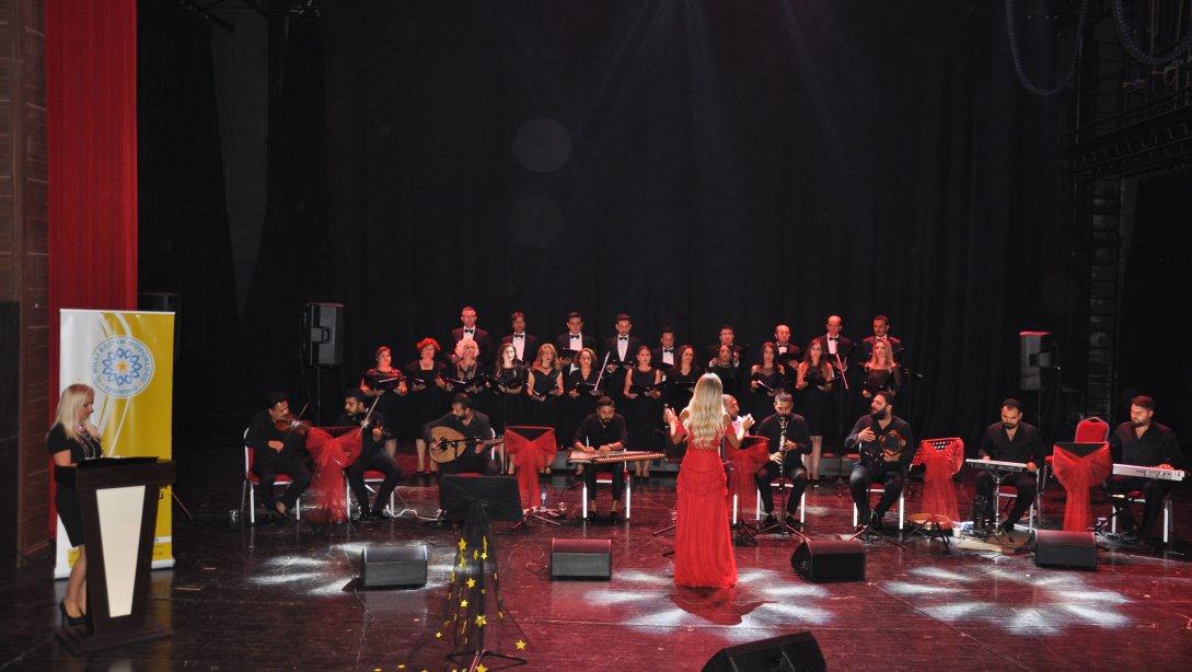 İl Milli Eğitim Müdürlüğü Öğretmenler Korosu Konserini Gerçekleştirdi