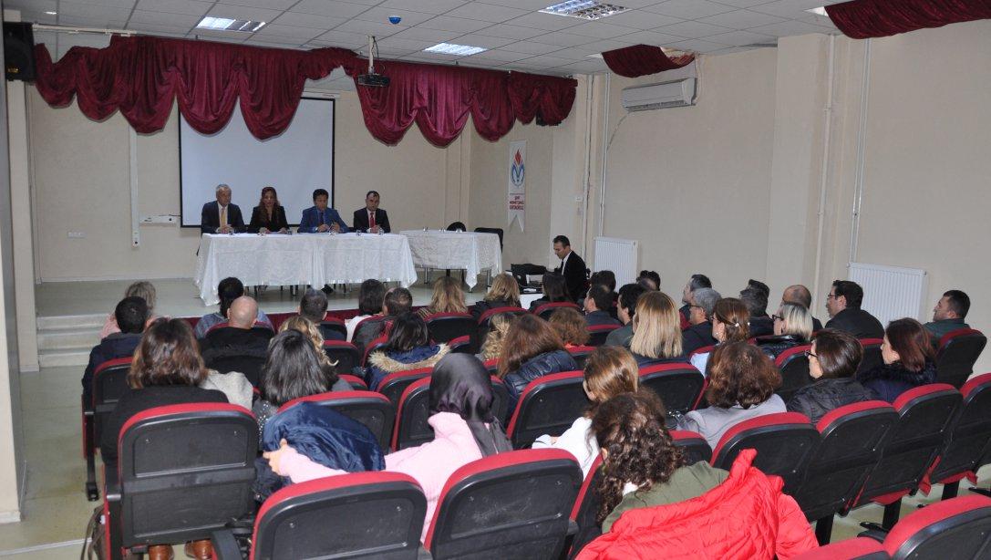 İl Milli Eğitim Müdürümüz Ersan Ulusan Süleymanpaşa Şehit Mehmet Şengül Ortaokulu Öğretmenler Kurulu Toplantısına Katıldı