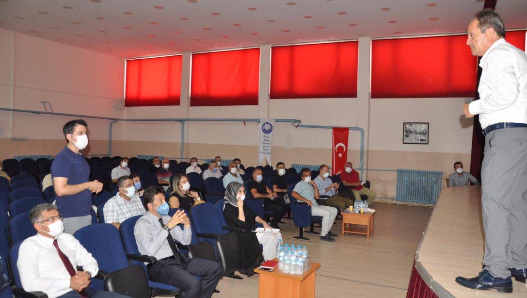Süleymanpaşa İlçemizde 2021-2022 Eğitim ve Öğretim Yılı Hazırlık Çalışmaları İzleme ve Değerlendirme Toplantısı Yapıldı