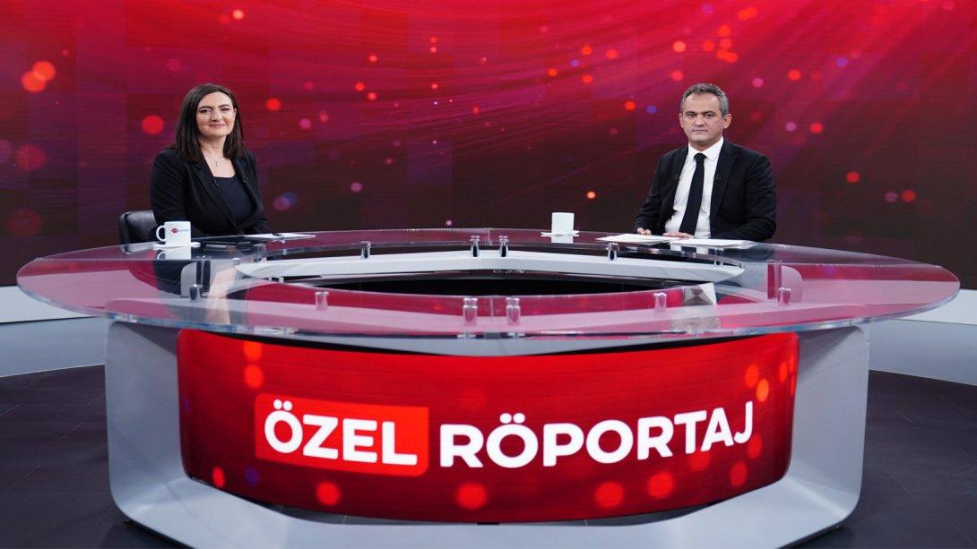 Bakan Özer, TRT Haber Canlı Yayınında Eğitim Gündemini Değerlendirdi