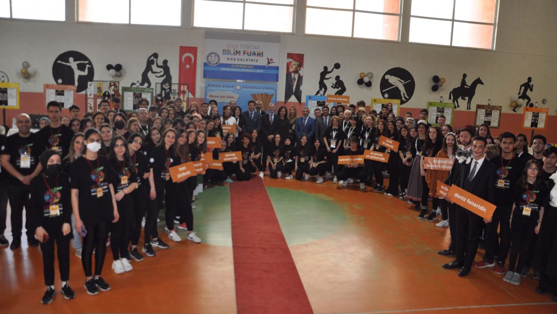 Çorlu Mimar Sinan Anadolu Lisesi Tübitak 4006 Bilim Fuarının Açılışı Yapıldı