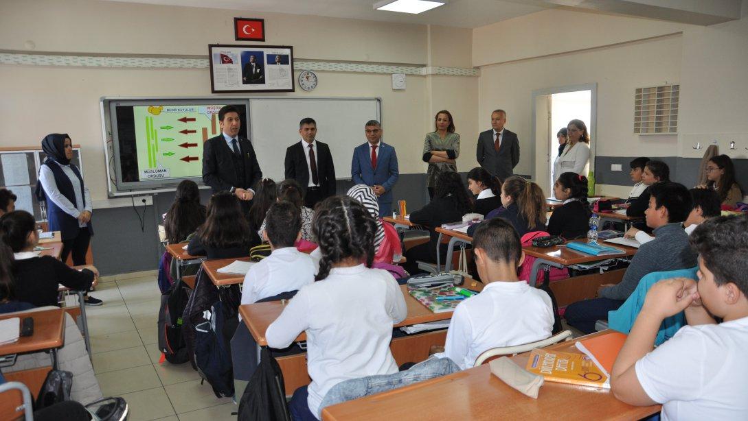 İl Milli Eğitim Müdürümüz Ersan Ulusan Şehit Mehmet Şengül Ortaokulunu Ziyaret Etti