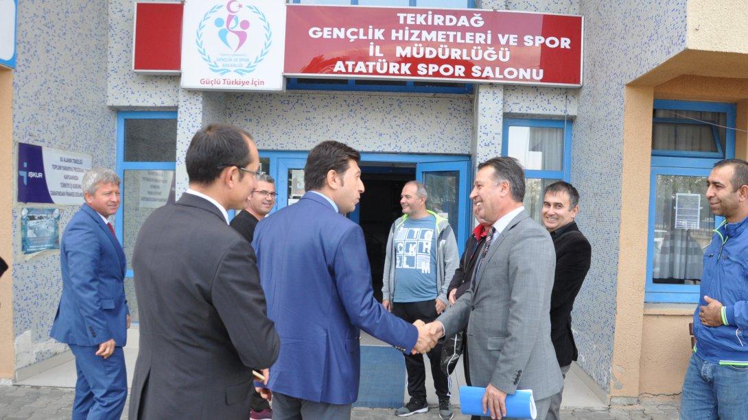 Türkiye Öğretmenler Kupası Futsal Tekirdağ İl Birinciliği Maçları Atatürk Spor Salonunda Takip Edildi