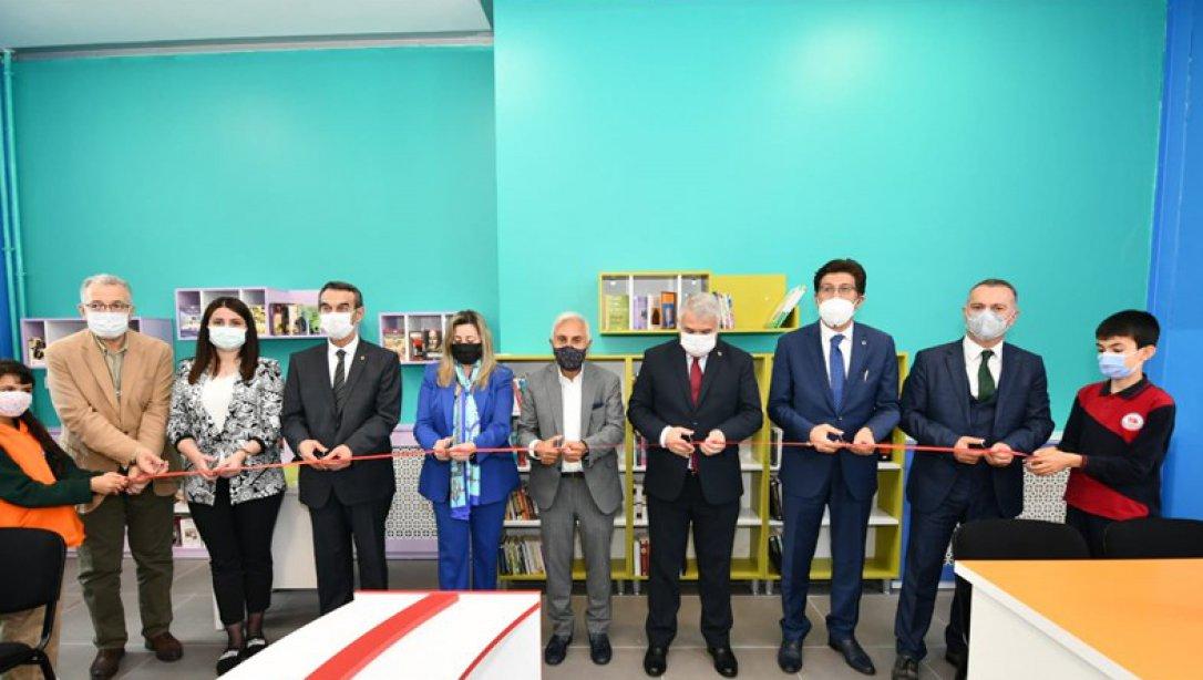 Vali Aziz Yıldırım Çerkezköy Yunus Emre İlkokulu'nda Z Kütüphane Açılışına Katıldı