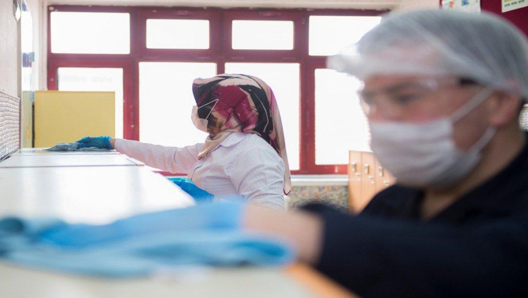 Okul Pansiyonlarında Salgın Hastalıklarla Mücadele Eğitimi