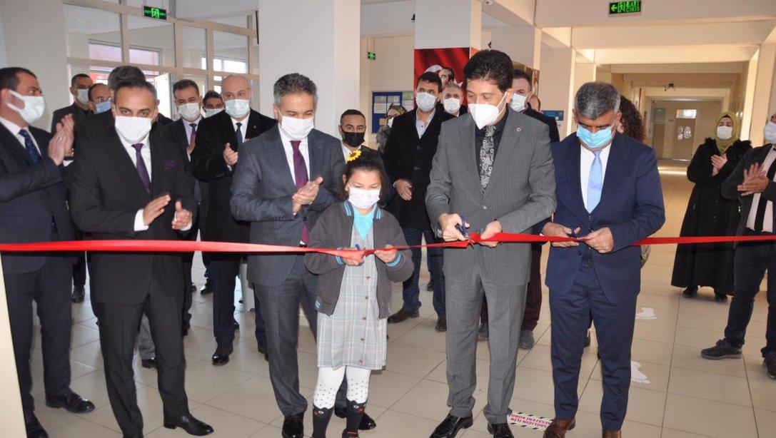 Ergene Cumhuriyet İlkokulu Z Kütüphanesinin Açılışı Töreni Yapıldı