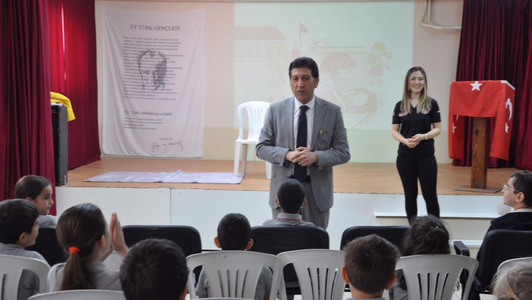İl Milli Eğitim Müdürümüz Ersan Ulusan Temel Eğitimde 10.000 Okul Projesi Kapsamında Başlayan İlk Yardım Eğitimine Katıldı