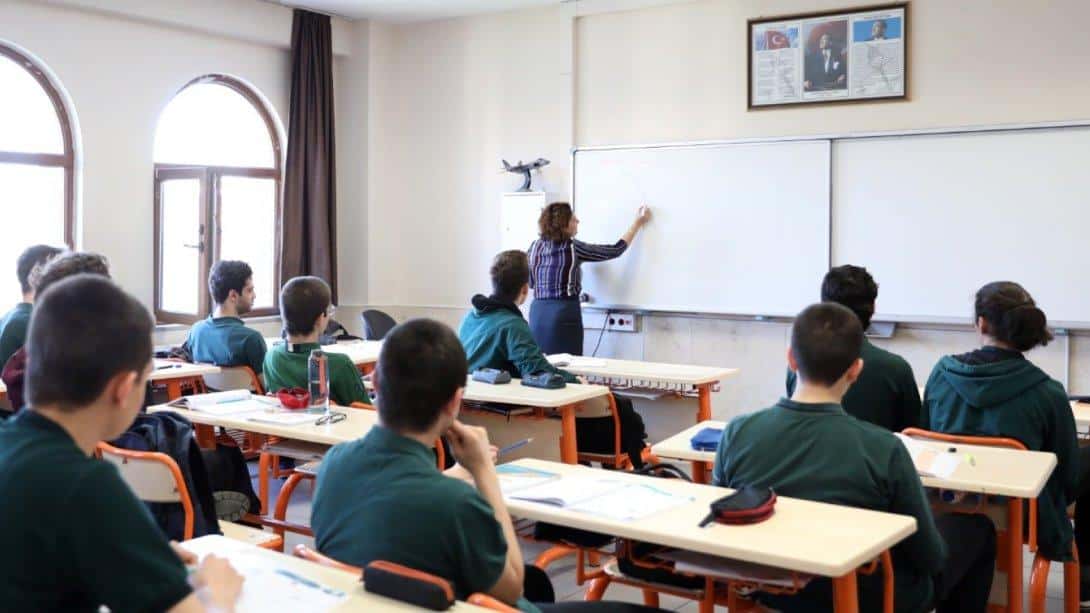 Okullarda Yazılı Sınav Haftası Başladı