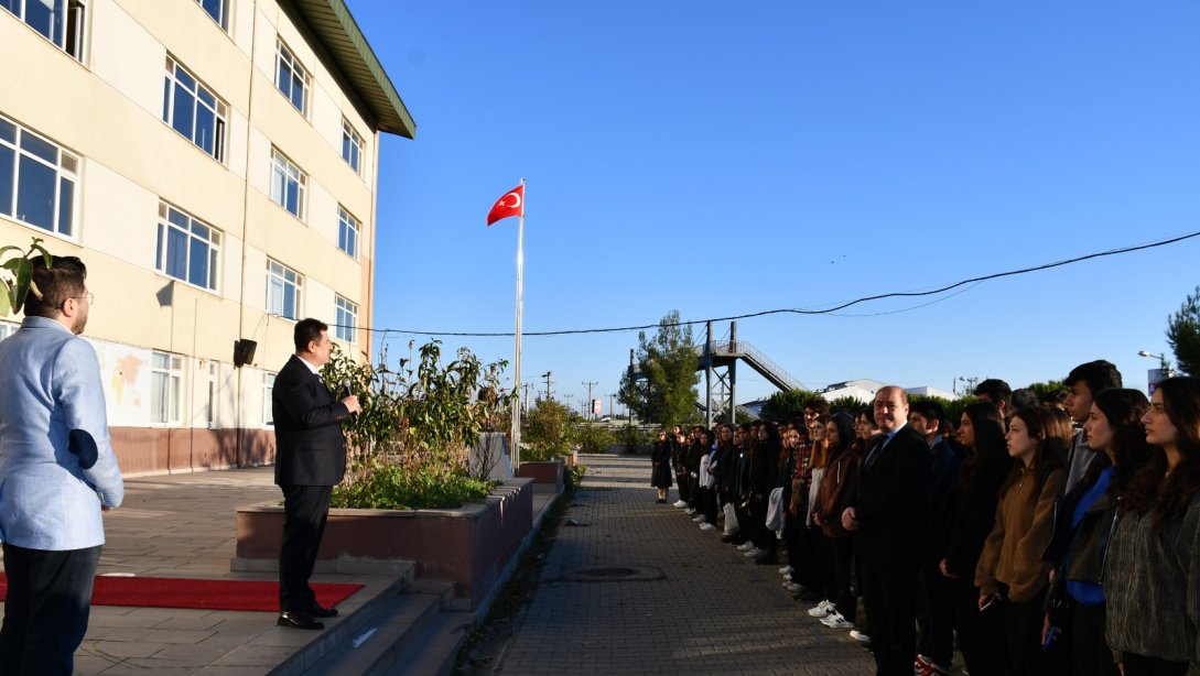 İl Milli Eğitim Müdürümüz Dr. Abdülaziz Yeniyol, Marmaraereğlisi İlçesinde Opet Anadolu Lisesinin Bayrak Törenine Katıldı